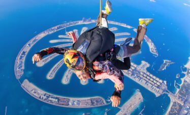Skydiving at Palm Jumeirah